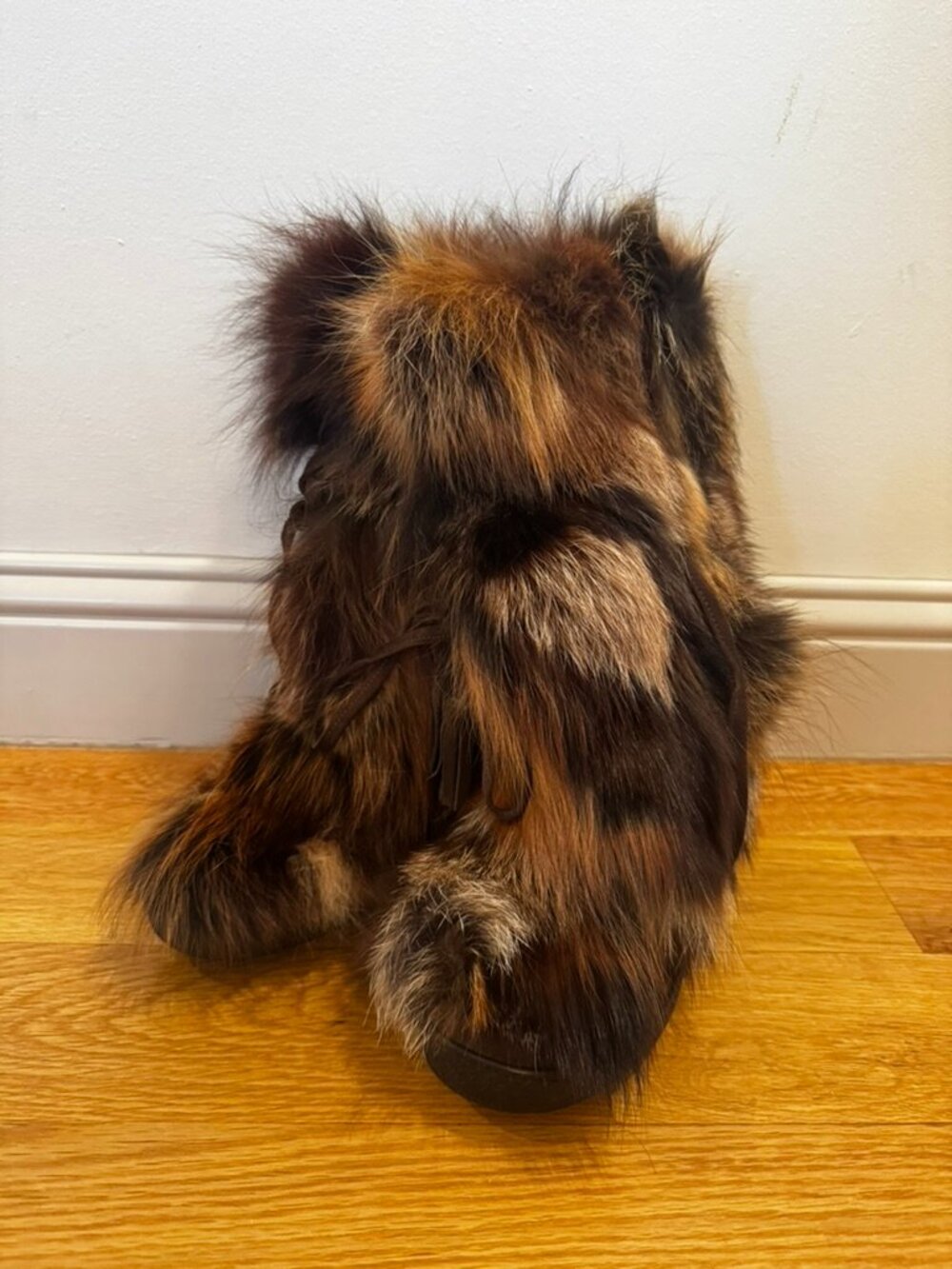 Genuine Fur Winter Boots Women's 7 Italian Comfort Snow Boots w/ Eurosole